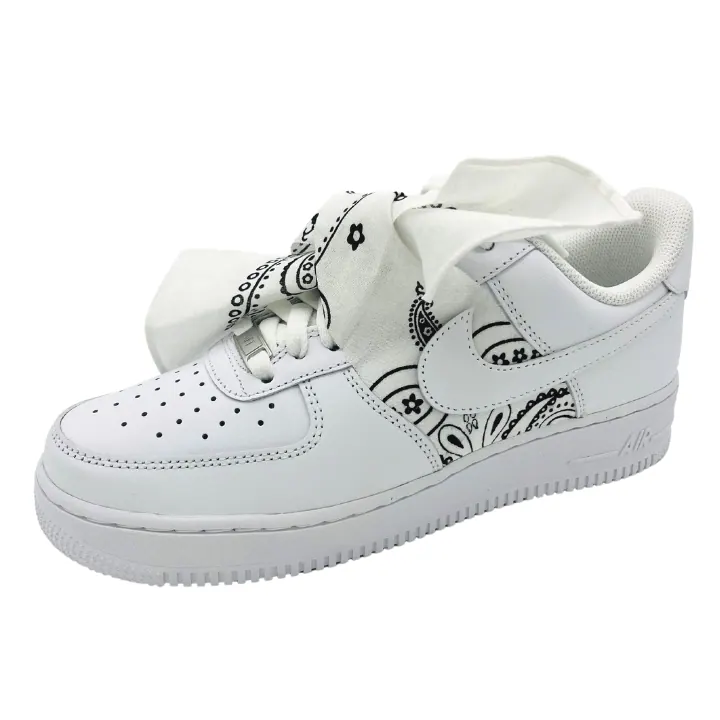 Custom AF1 'Bandana Weiß'